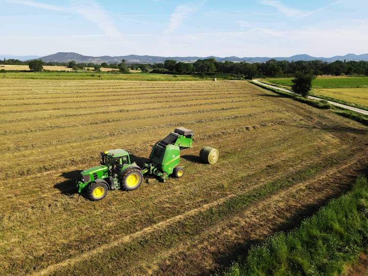 Récolte céréale Saint-Jean-de-Maruéjols-et-Avéjan