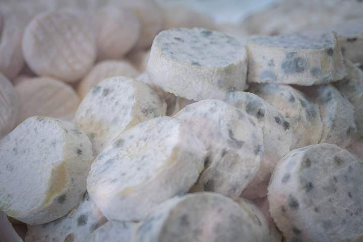Fromage de chèvre artisanal Saint-Jean-de-Maruéjols-et-Avéjan